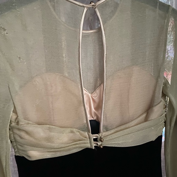 Dress - Picture 2 of 4